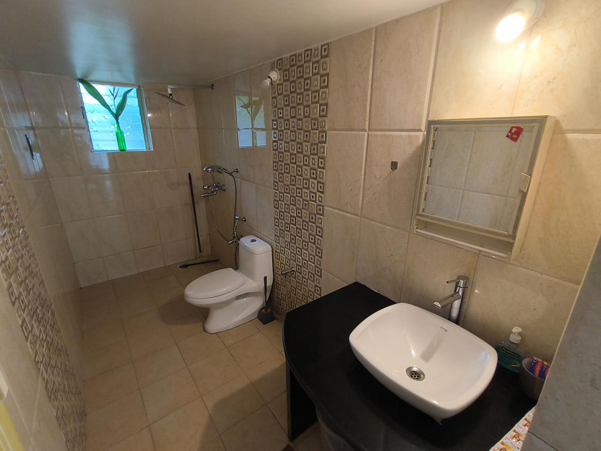J-House, Spacious Apartments With Balconies, Thalassa 1Min Away Siolim Room photo